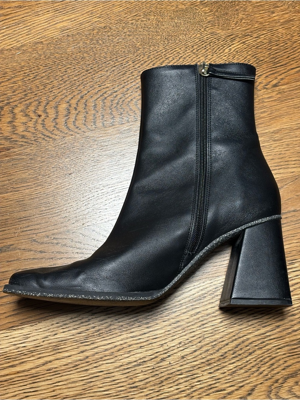 ALOHAS Black Square-Toe Mid-Calf Block Heel Zip Boots
